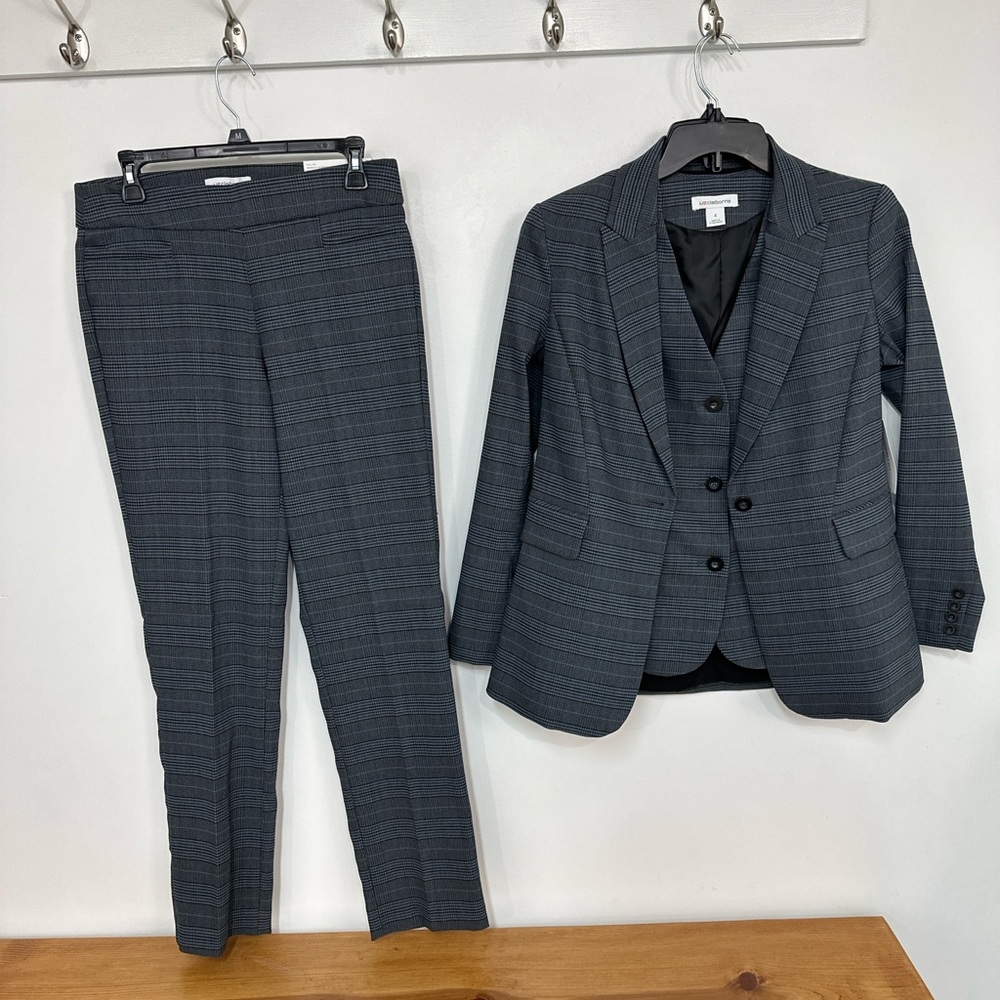New! Liz Claiborne 3-piece suit set